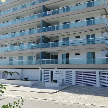 Belíssimo Apto à Beira Mar-3